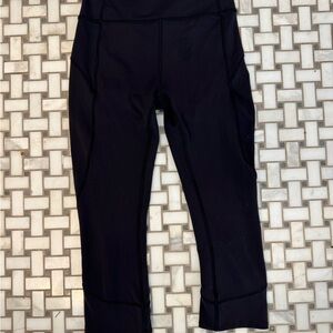 lululemon athletica Black Cropped Pants